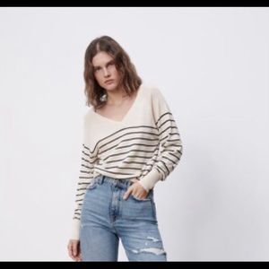 Zara stripes v neck knit sweater